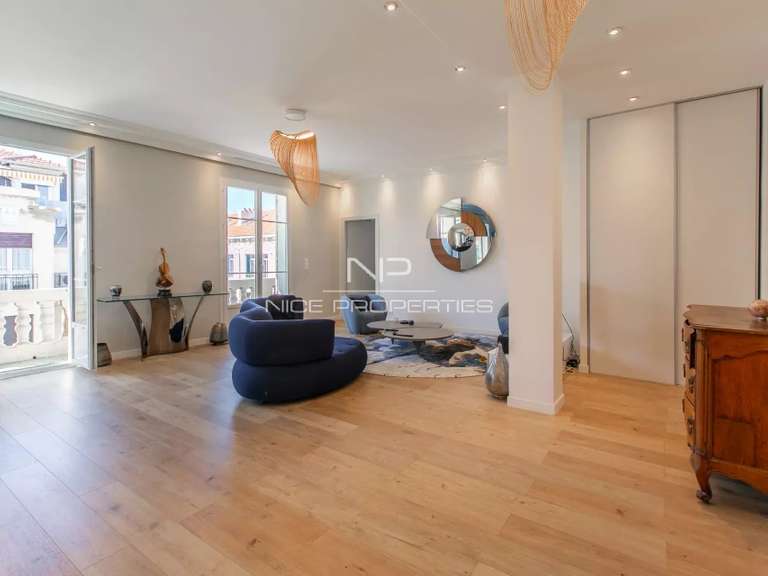 Appartement Nice - 2 chambres - 87m²