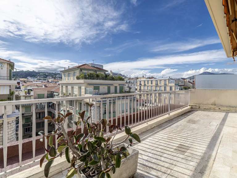 Appartement Nice - 2 chambres - 76m²
