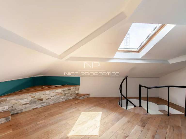 Appartement Nice - 2 chambres - 101m²