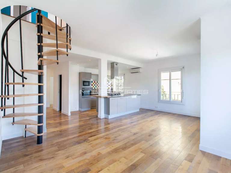 Appartement Nice - 2 chambres - 101m²