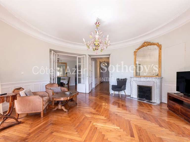 Appartement Nice - 2 chambres - 131m²