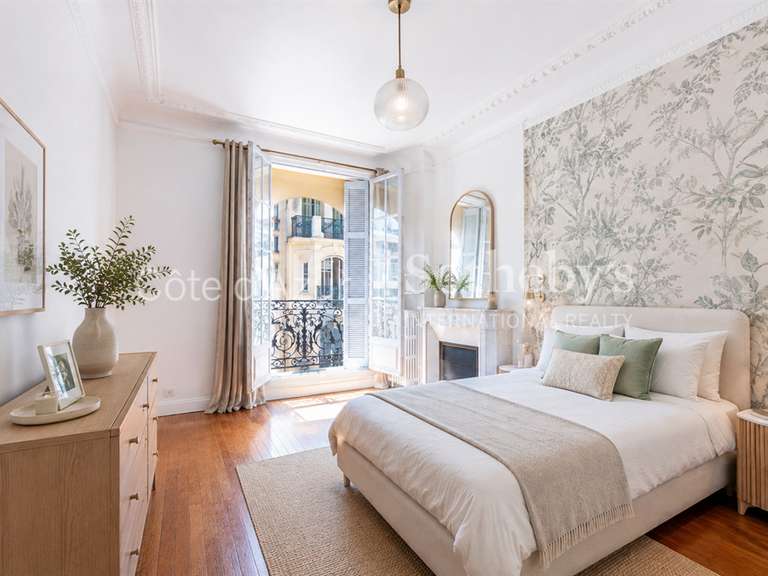 Apartment Nice - 2 bedrooms - 131m²