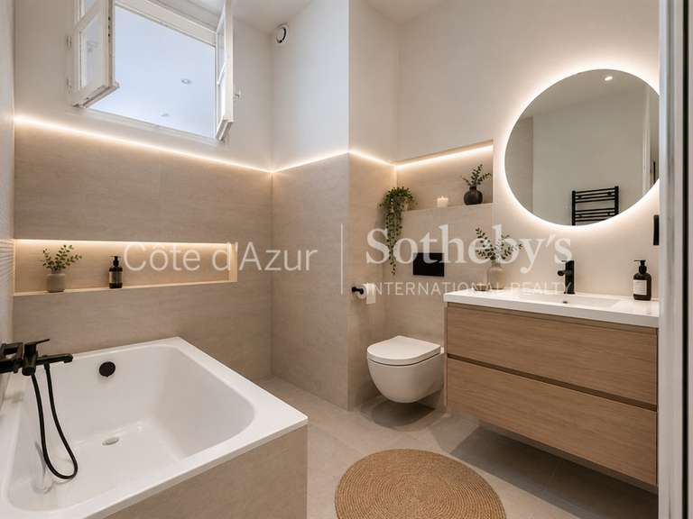 Apartment Nice - 3 bedrooms - 85m²