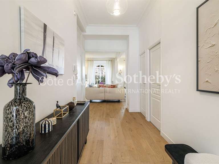 Appartement Nice - 2 chambres - 109m²