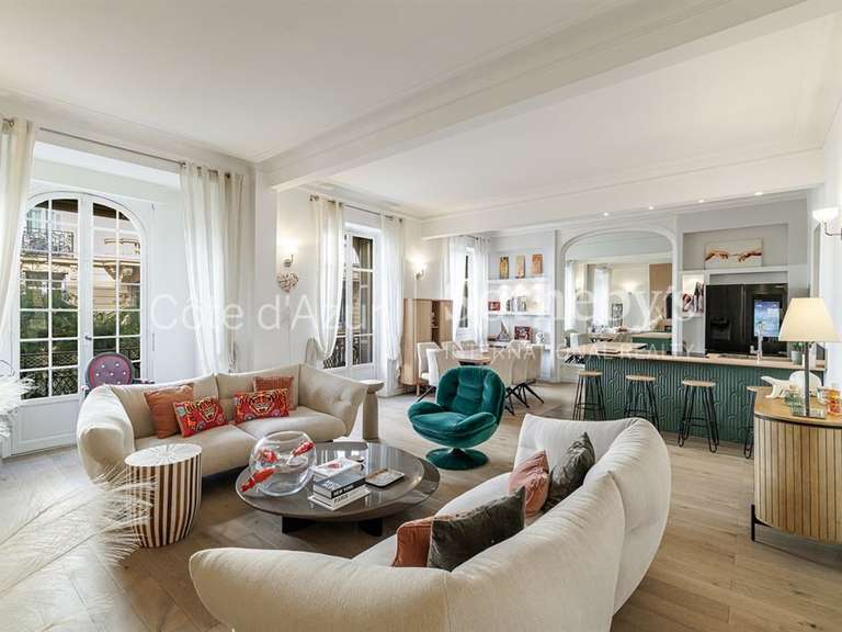 Appartement Nice - 2 chambres - 109m²