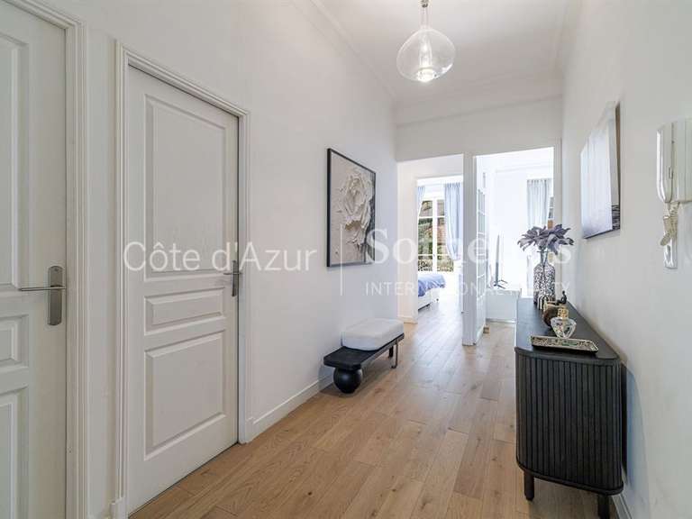 Appartement Nice - 2 chambres - 109m²