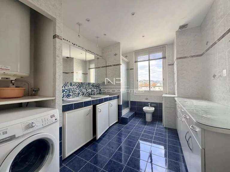 Appartement Nice - 2 chambres - 93m²