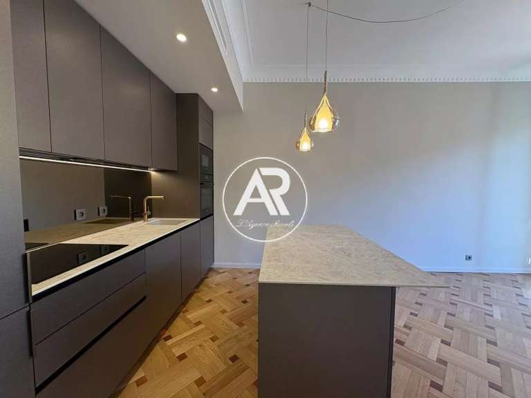 Appartement Nice - 2 chambres - 81m²