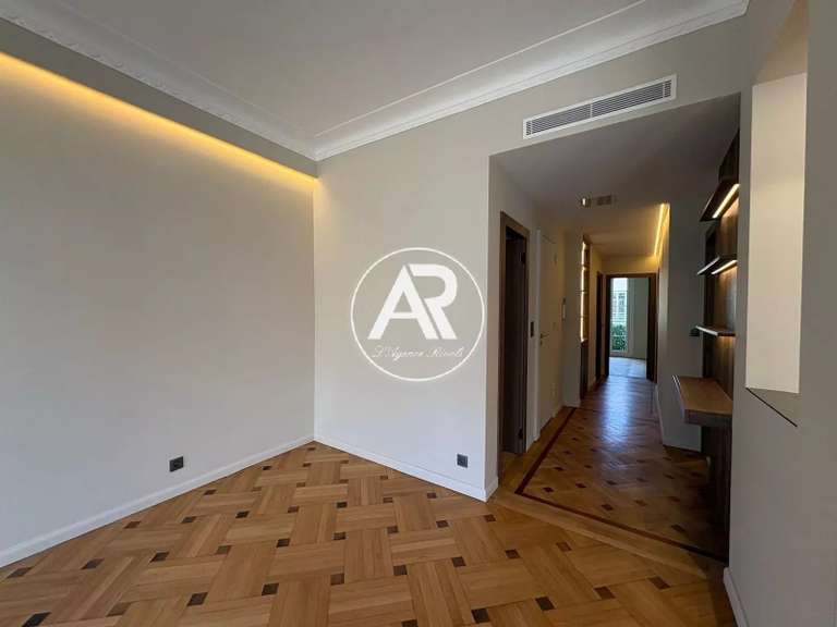 Appartement Nice - 2 chambres - 81m²