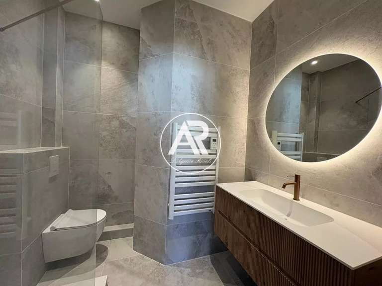 Appartement Nice - 2 chambres - 81m²