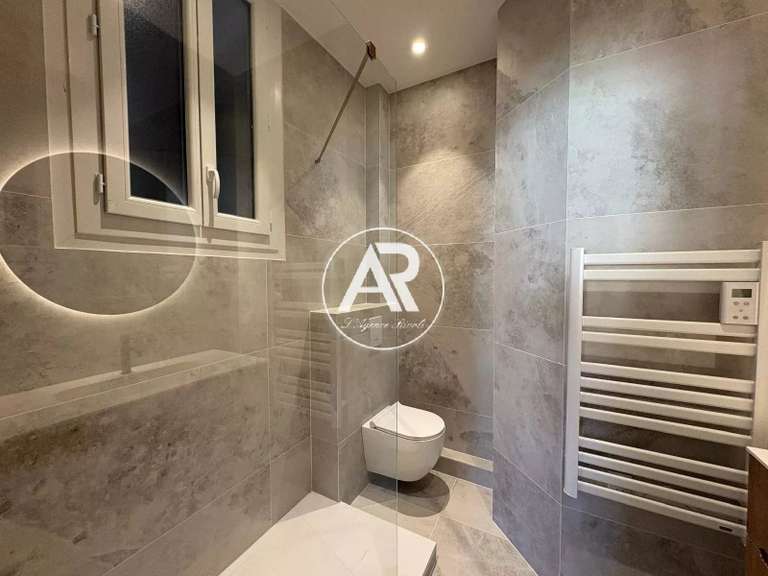 Appartement Nice - 2 chambres - 81m²