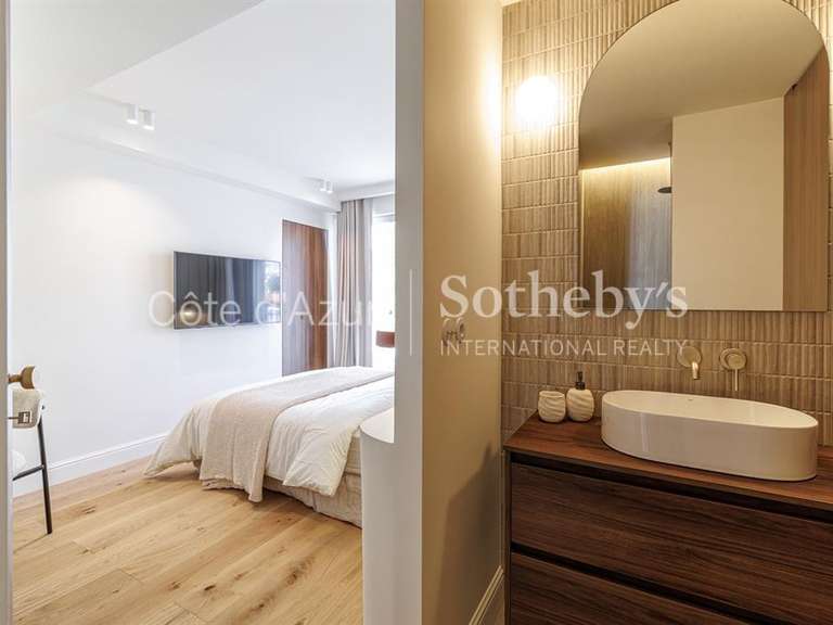 Apartment with Sea view Nice - 2 bedrooms - 75m²