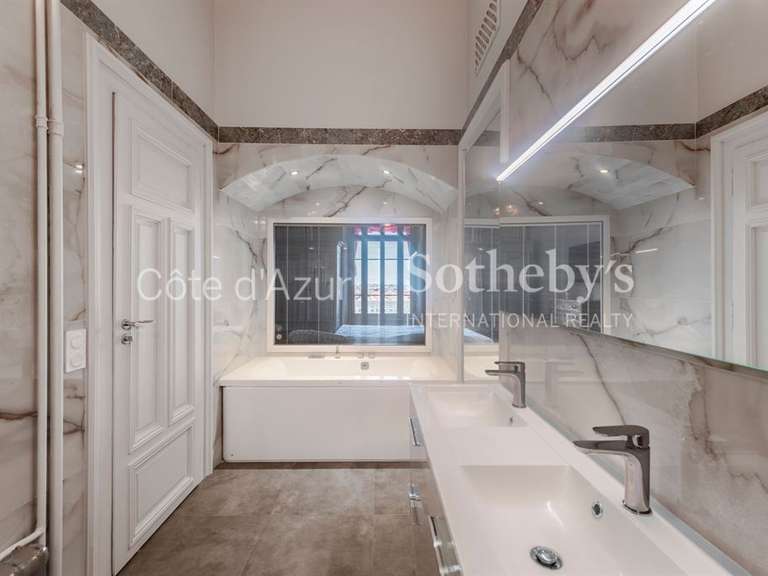 Appartement Nice - 3 chambres - 260m²
