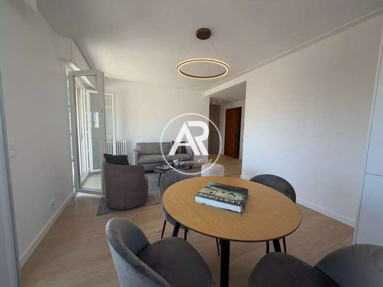 Appartement Nice - 3 chambres - 77m²