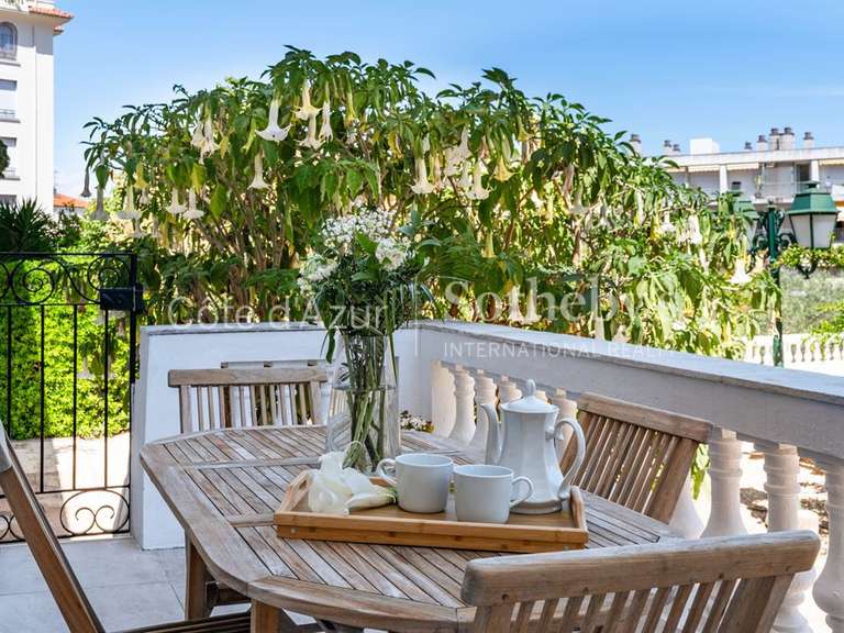 Appartement Nice - 3 chambres - 134m²