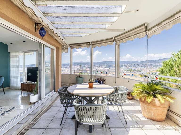 Appartement Nice - 2 chambres - 65m²