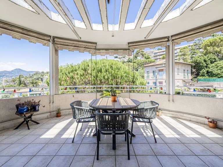 Appartement Nice - 2 chambres - 65m²