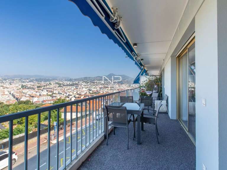 Appartement Nice - 2 chambres - 115m²