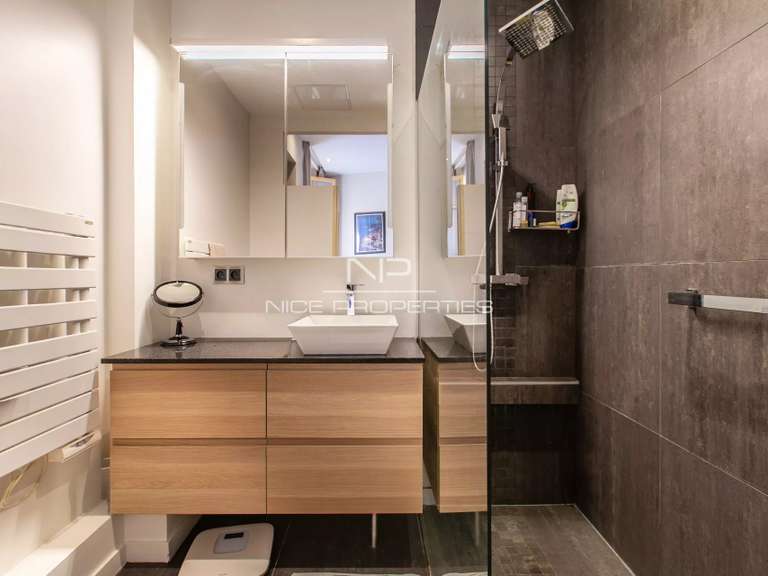 Appartement Nice - 2 chambres - 96m²