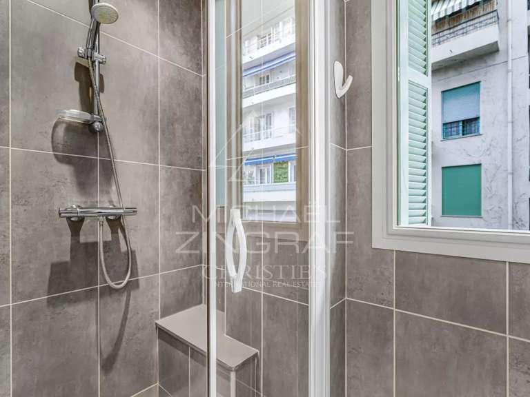 Appartement Nice - 1 chambre - 58m²