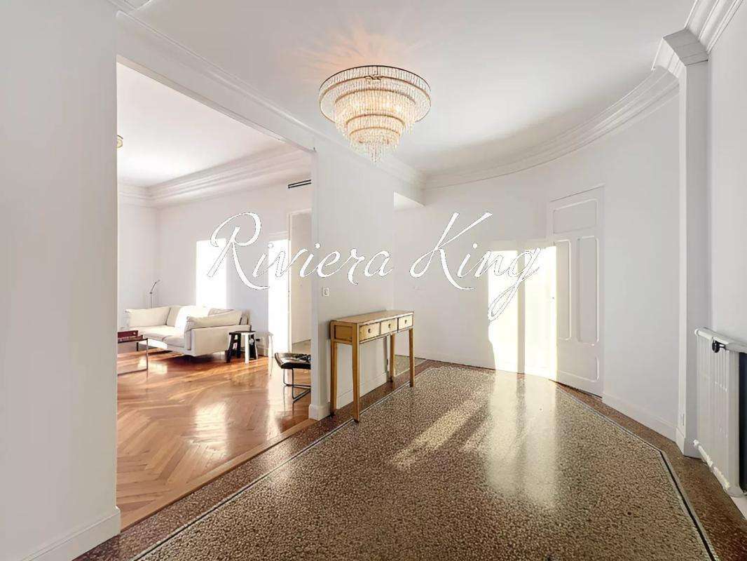 Apartment Nice