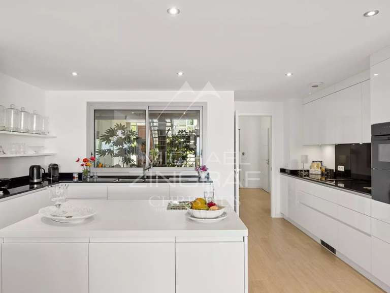 Apartment Nice - 4 bedrooms - 214m²