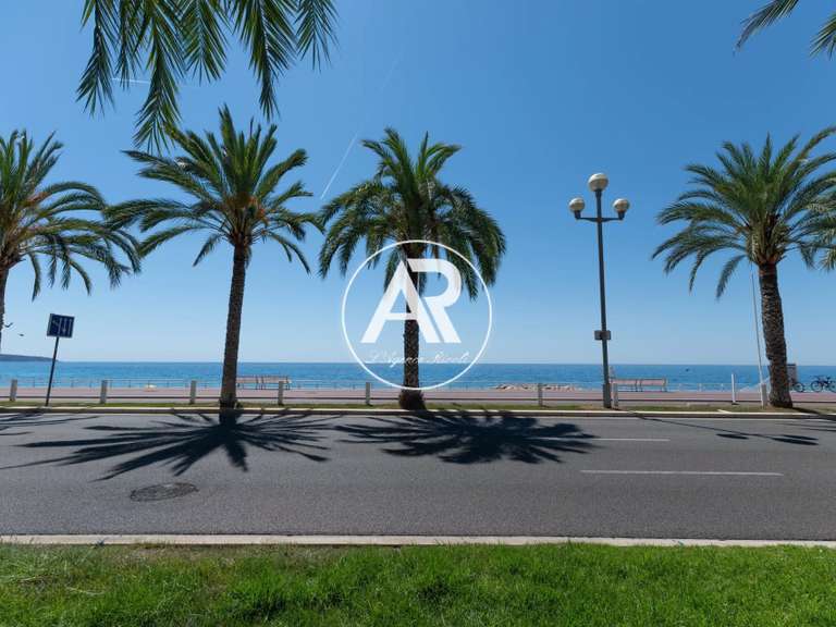 Apartment with Sea view Nice - 2 bedrooms - 85m²