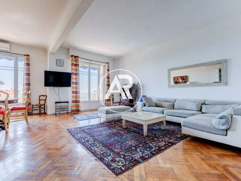 Apartment with Sea view Nice - 2 bedrooms - 85m²