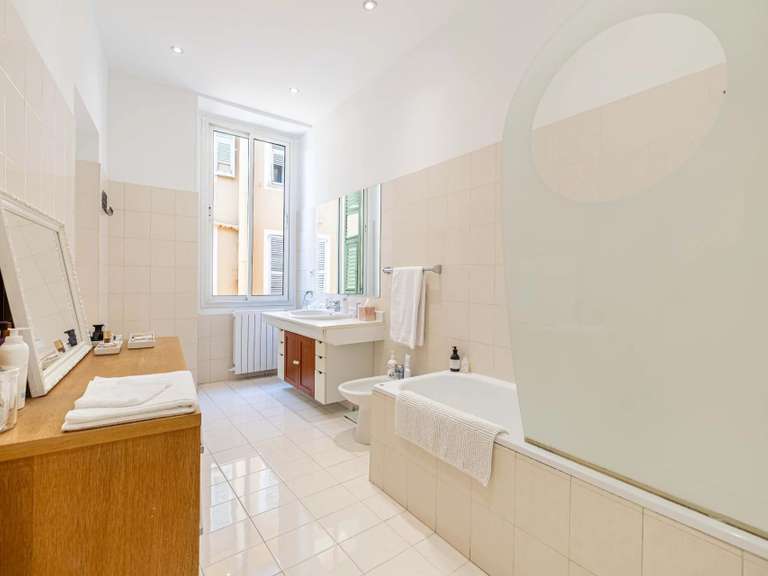 Appartement Nice - 3 chambres - 157m²