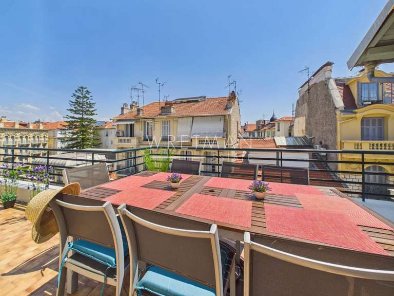 Appartement Nice - 2 chambres - 70m²