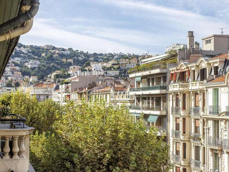 Appartement Nice - 1 chambre - 75m²