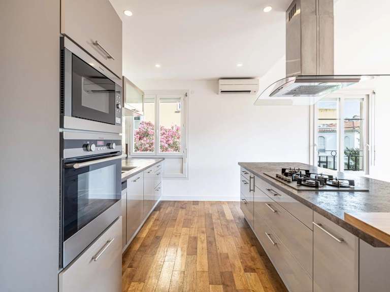Appartement Nice - 3 chambres - 105m²