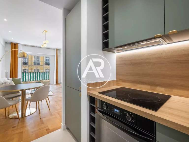 Apartment Nice - 2 bedrooms - 64m²