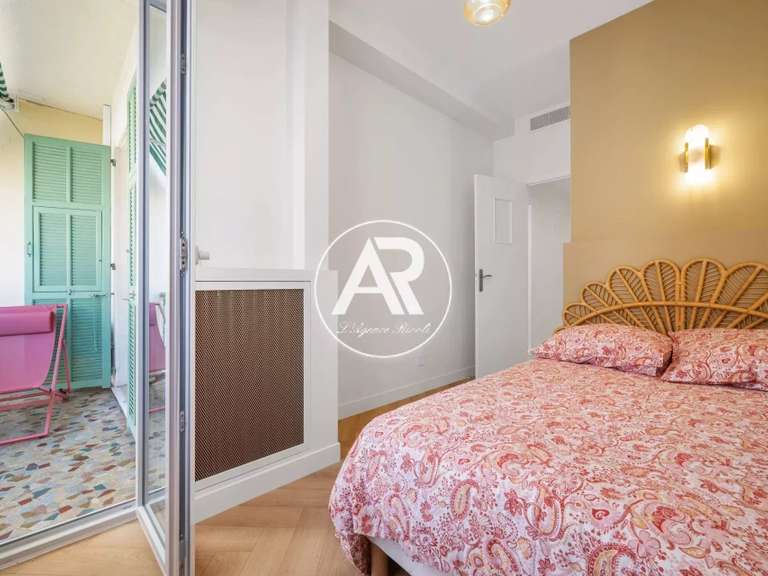 Apartment Nice - 2 bedrooms - 64m²