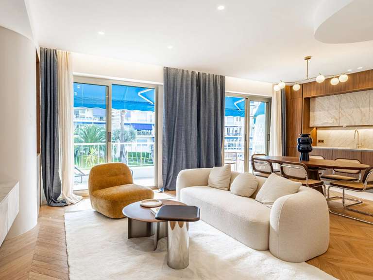 Apartment with Sea view Nice - 3 bedrooms - 101m²