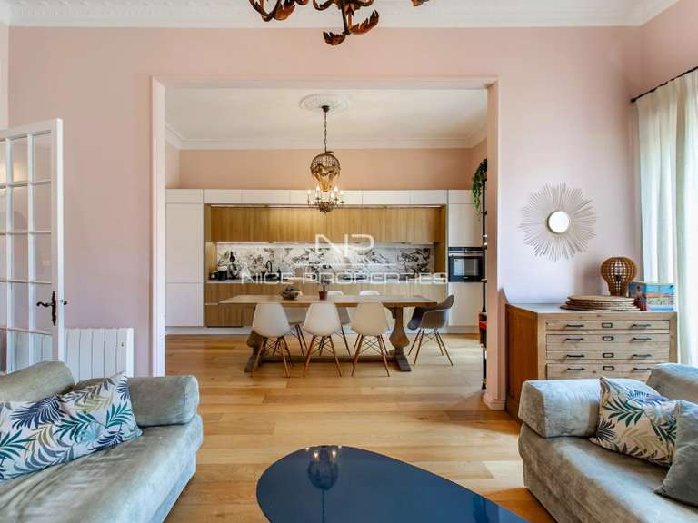 Appartement Nice - 3 chambres - 155m²