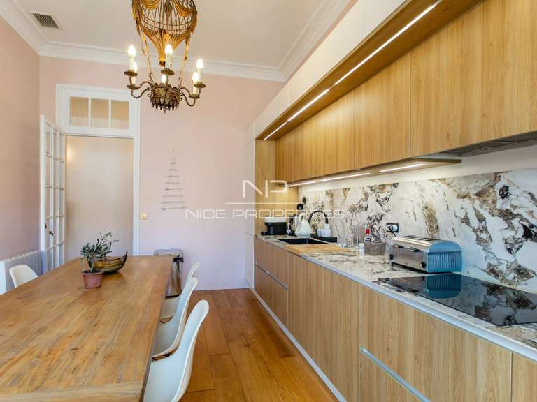 Appartement Nice - 3 chambres - 155m²