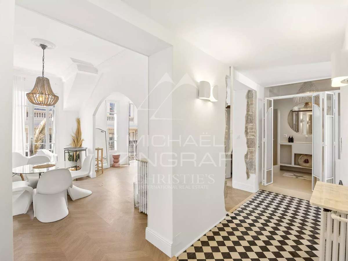 Apartment Nice