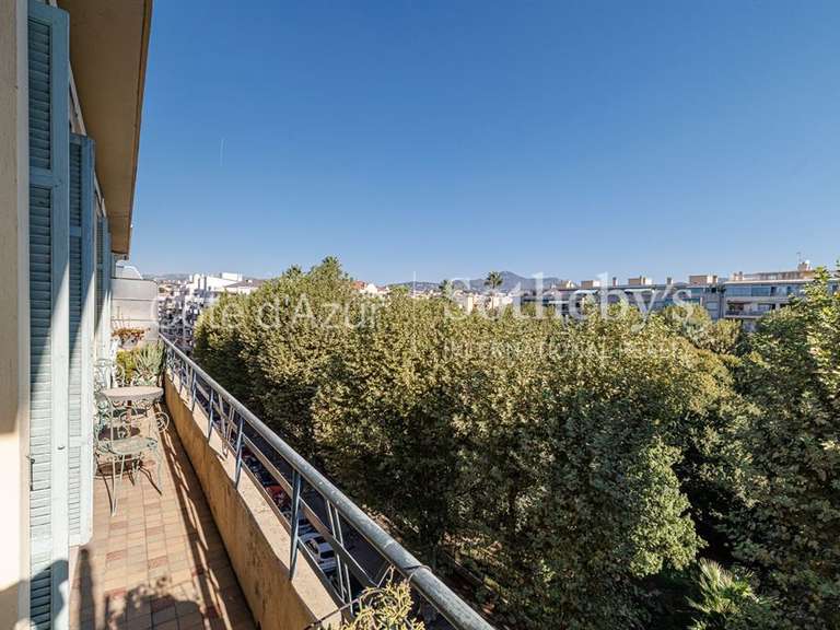 Appartement Nice - 2 chambres - 90m²