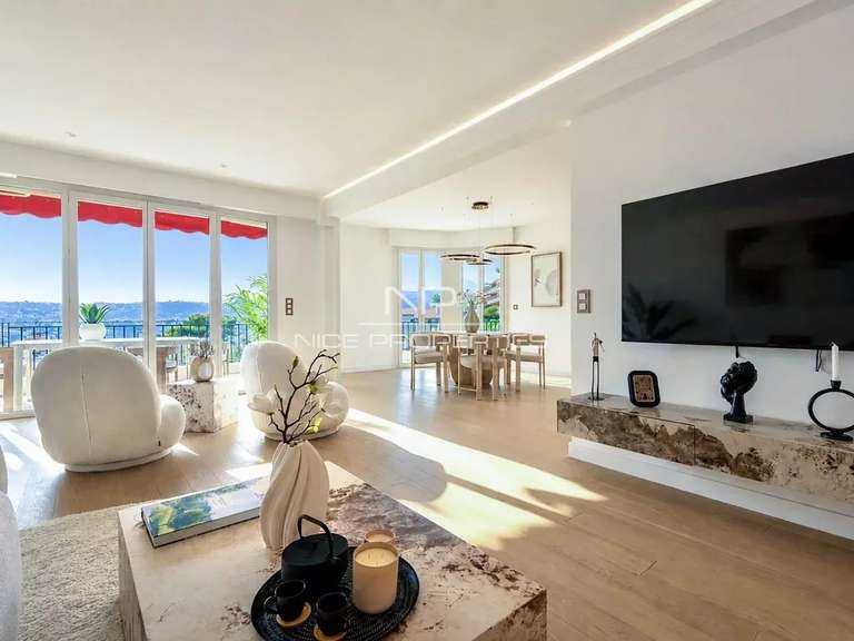 Appartement Nice - 2 chambres - 109m²
