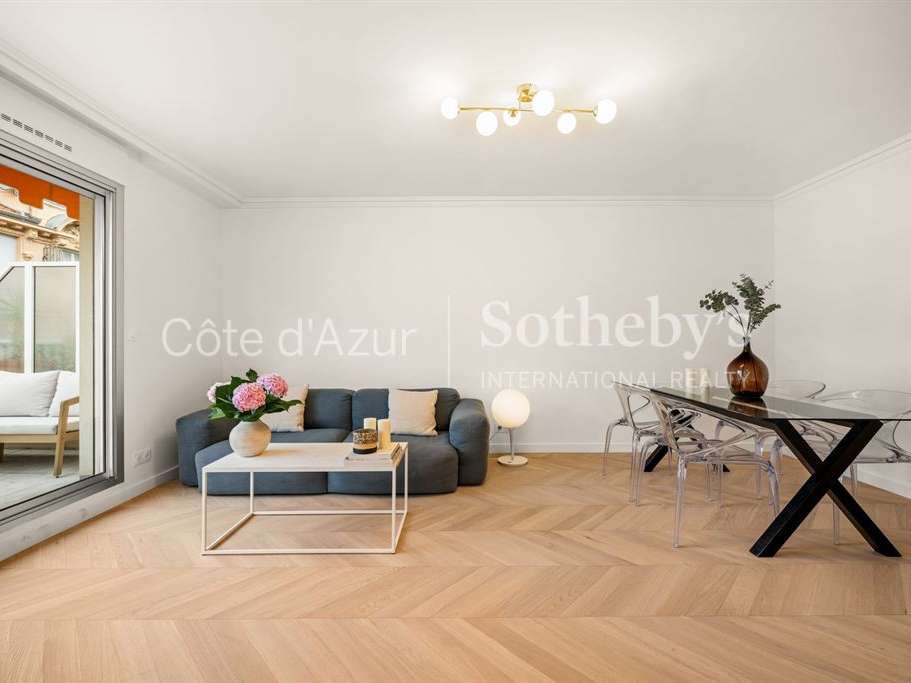 Apartment Nice