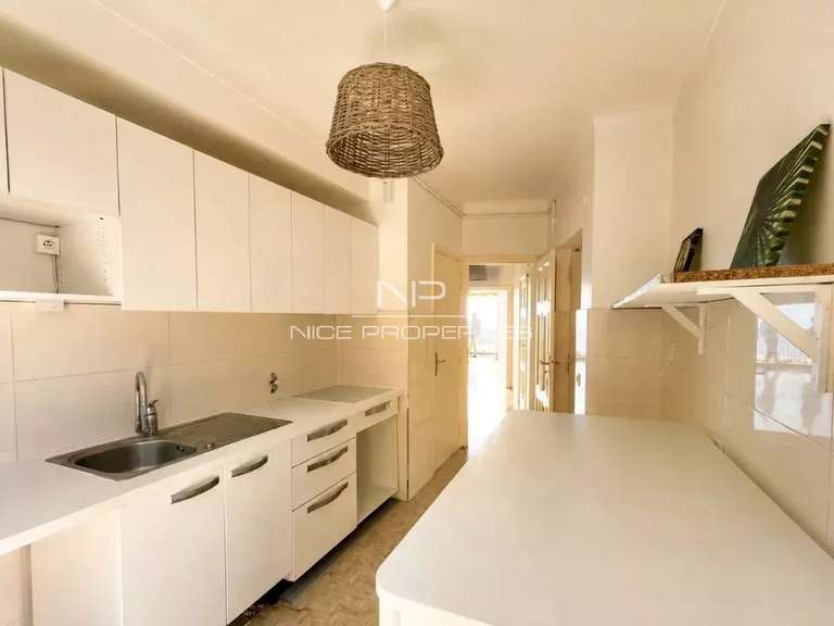 Appartement Nice - 1 chambre - 69m²