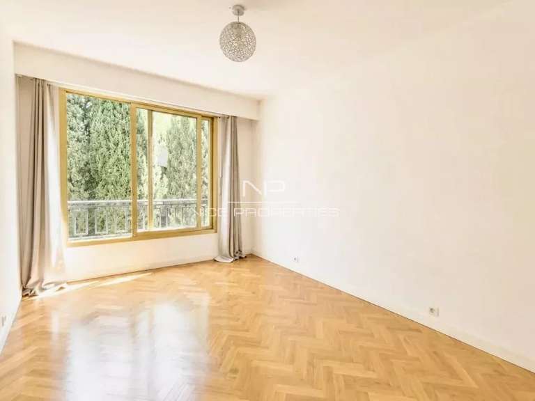 Appartement Nice - 1 chambre - 69m²