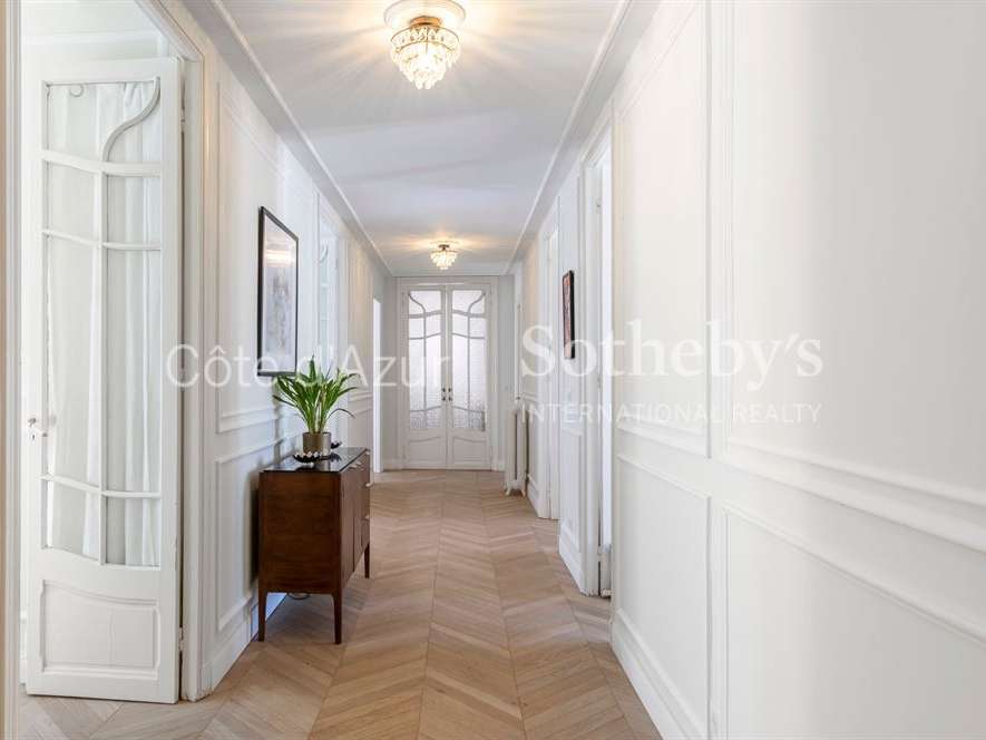 Apartment Nice