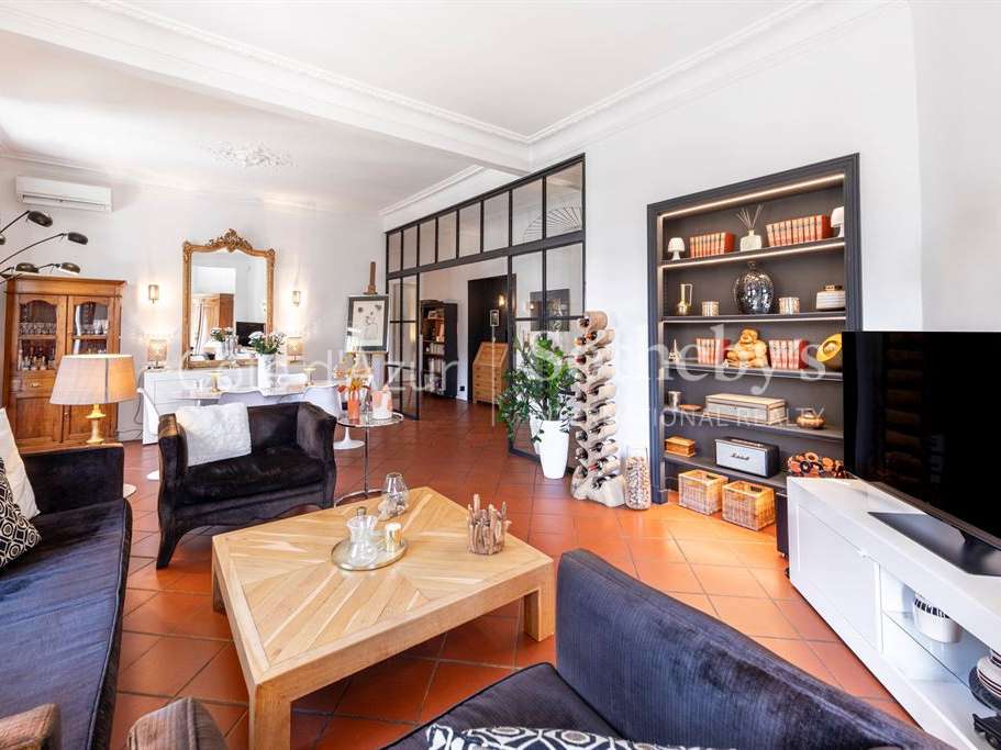 Apartment Nice