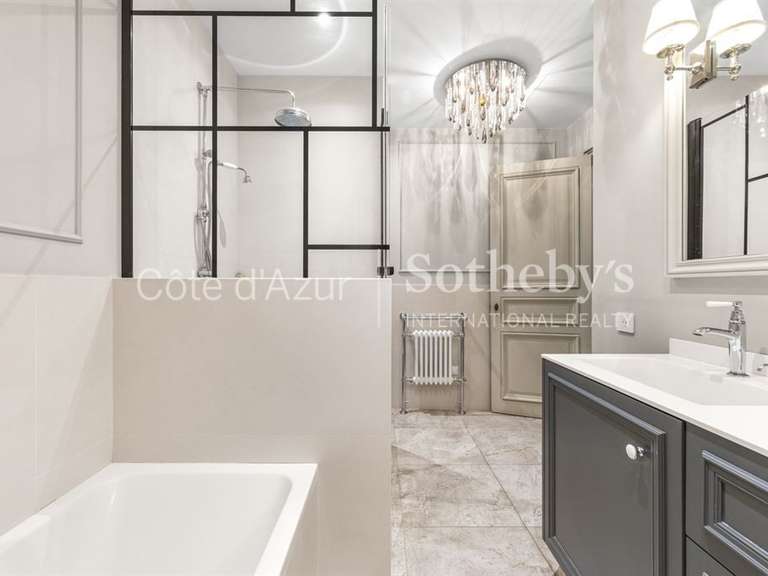 Appartement Nice - 2 chambres - 139m²