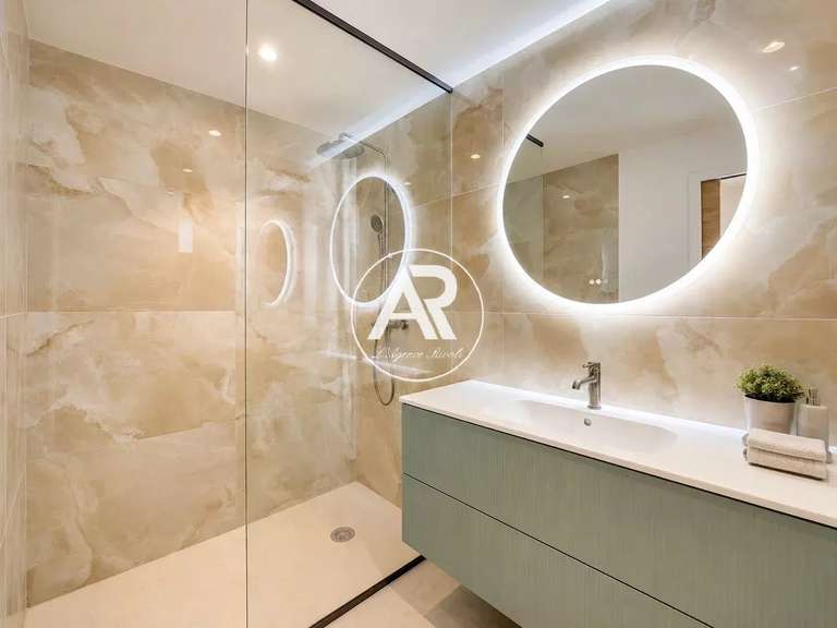 Appartement Nice - 2 chambres - 83m²