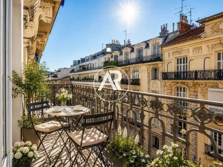 Appartement Nice - 2 chambres - 83m²