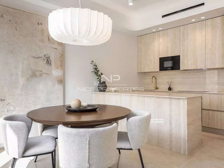 Appartement Nice - 2 chambres - 87m²