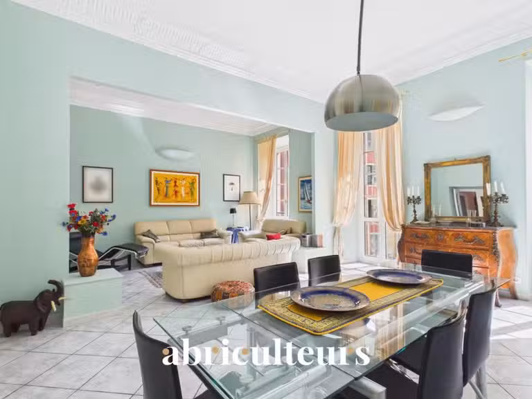 Appartement Nice - 3 chambres - 136m²